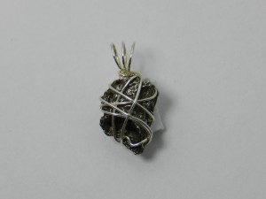 1309-02genuinemeteoritenecklacehandcraftedctjewelry
